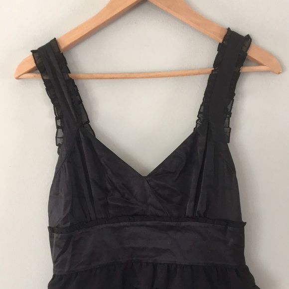 Black ruffled cocktail dress - Picture 2 of 4